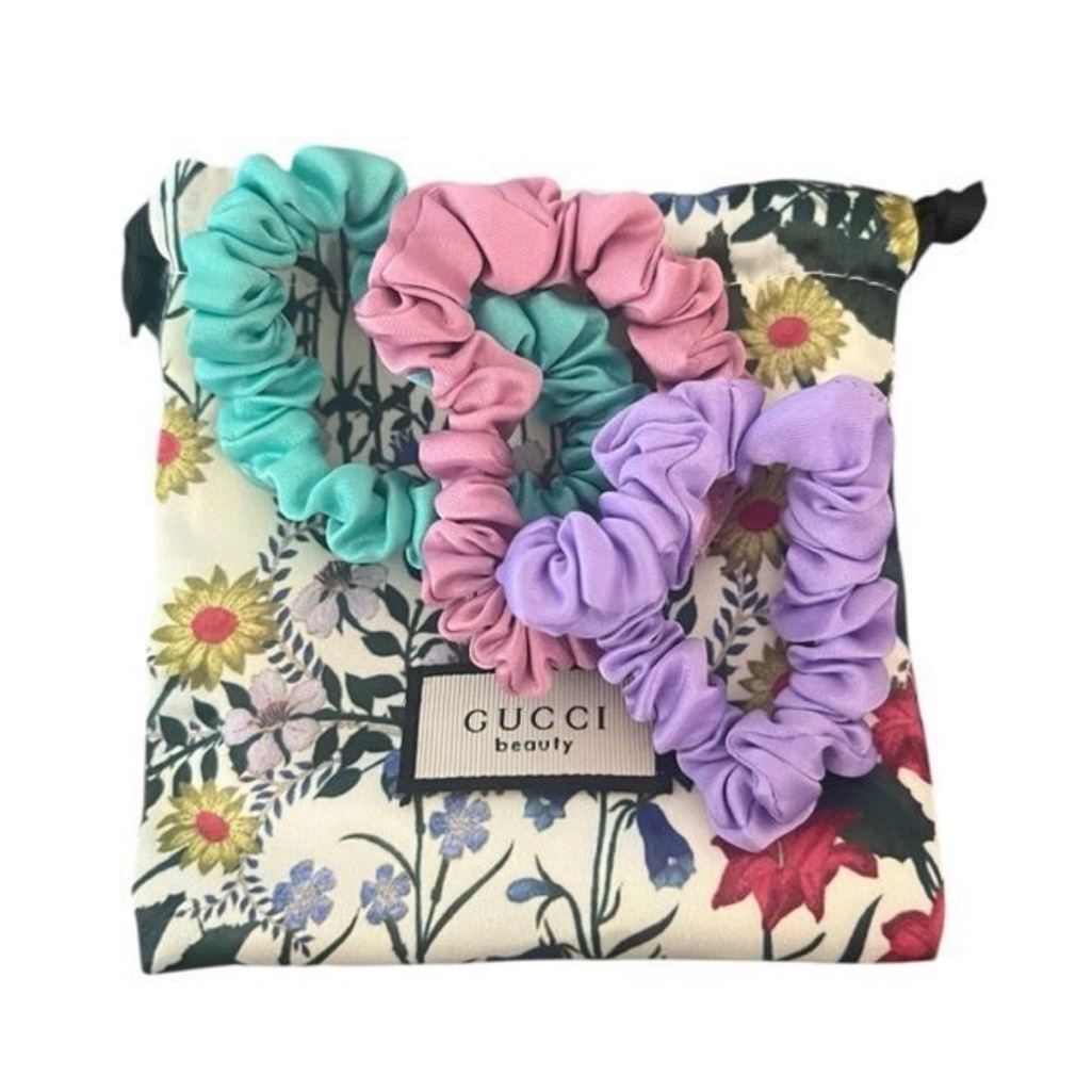 New Gucci Gwp Beauty Floral Pouch With Purple Green  Pink Scrunchies